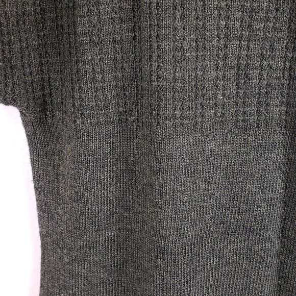 Costa Blanca Olive Sweater - Picture 5 of 7